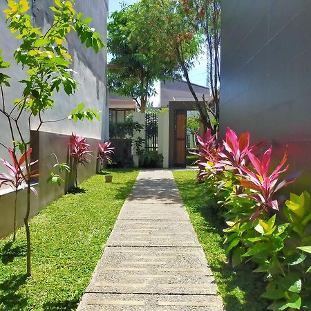 Vimala Hill Villa And Resort - 3 Bedrooms Богор Екстер'єр фото