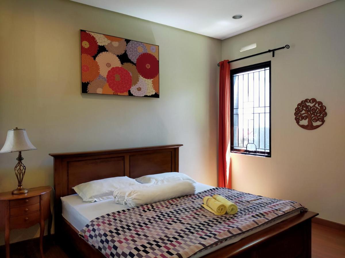 Vimala Hill Villa And Resort - 3 Bedrooms Богор Екстер'єр фото