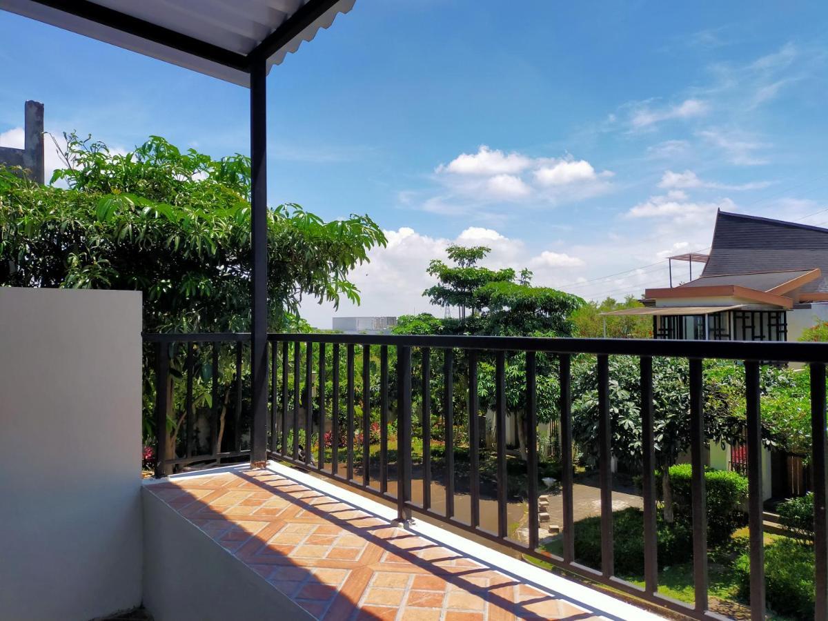 Vimala Hill Villa And Resort - 3 Bedrooms Богор Екстер'єр фото